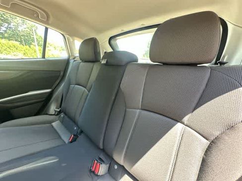 Used 2019 Subaru Impreza 2.0i Premium AWD/4WD image 16