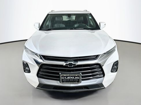 Used 2020 Chevrolet Blazer Premier w/ LPO, Floor Liner Package FWD image 2