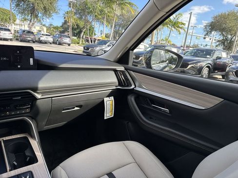 New 2026 MAZDA CX-90 3.3 Turbo w/ Preferred Package AWD/4WD image 15