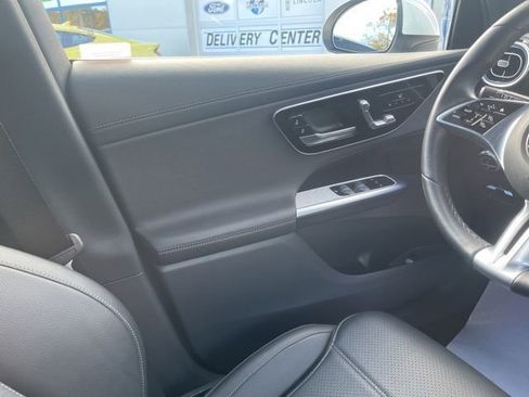 Used 2024 Mercedes-Benz GLC 300 GLC 300 image 28
