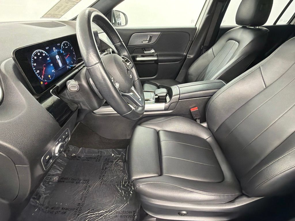 Used 2022 Mercedes-Benz GLA 250 w/ Premium Package Lite image 24