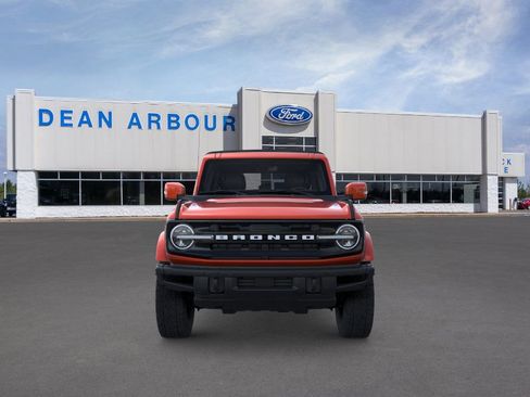 New 2024 Ford Bronco Outer Banks image 6