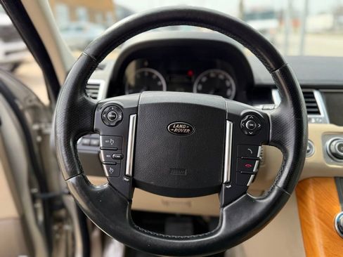 Used 2011 Land Rover Range Rover Sport HSE image 24