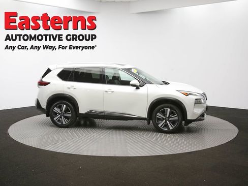 Used 2022 Nissan Rogue SL w/ SL Premium Package image 47