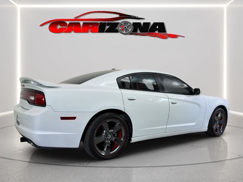 Used 2014 Dodge Charger SXT Plus RWD image 11