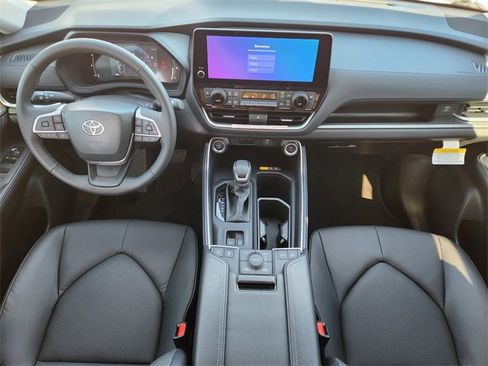 New 2026 Toyota Grand Highlander XLE image 16