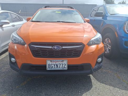 Used 2019 Subaru Crosstrek 2.0i Premium w/ Popular Package #2 AWD/4WD image 2