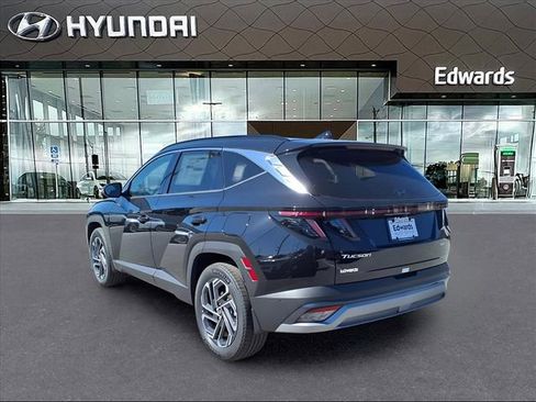 New 2025 Hyundai Tucson Limited image 5