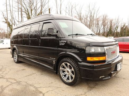 Used 2018 GMC Savana 2500 Extended w/ Enhanced Convenience Package RWD image 7