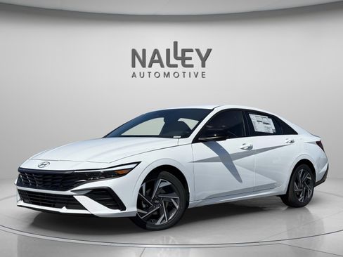 New 2025 Hyundai Elantra Sport image 1