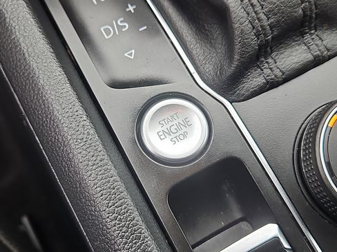 Used 2019 Volkswagen Atlas SE AWD/4WD image 16