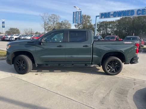 Used 2025 Chevrolet Silverado 1500 LT Trail Boss w/ Convenience Package II image 4