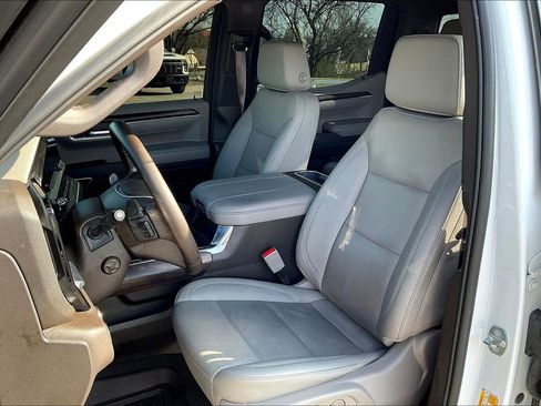 Used 2023 GMC Sierra 1500 SLT w/ SLT Premium Plus Package image 27