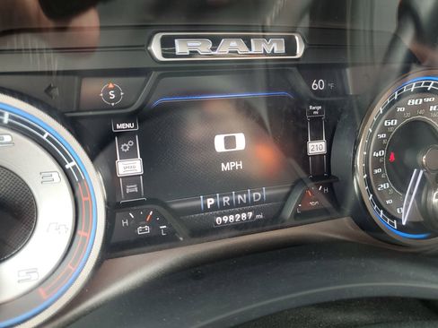 Used 2021 RAM 2500 Limited image 20