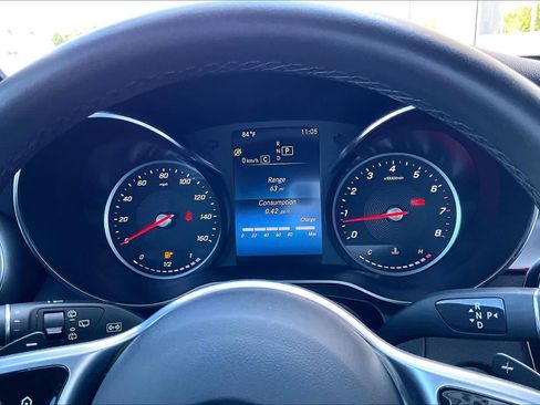 Certified 2021 Mercedes-Benz GLC 300 image 23