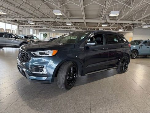 Used 2024 Ford Edge ST-Line image 4