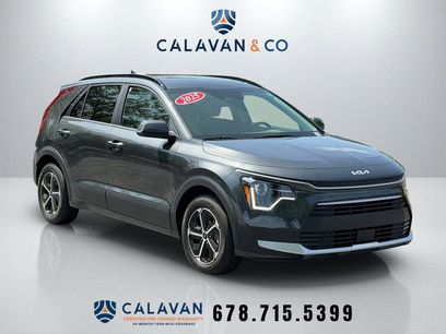 Certified 2025 Kia Niro EX