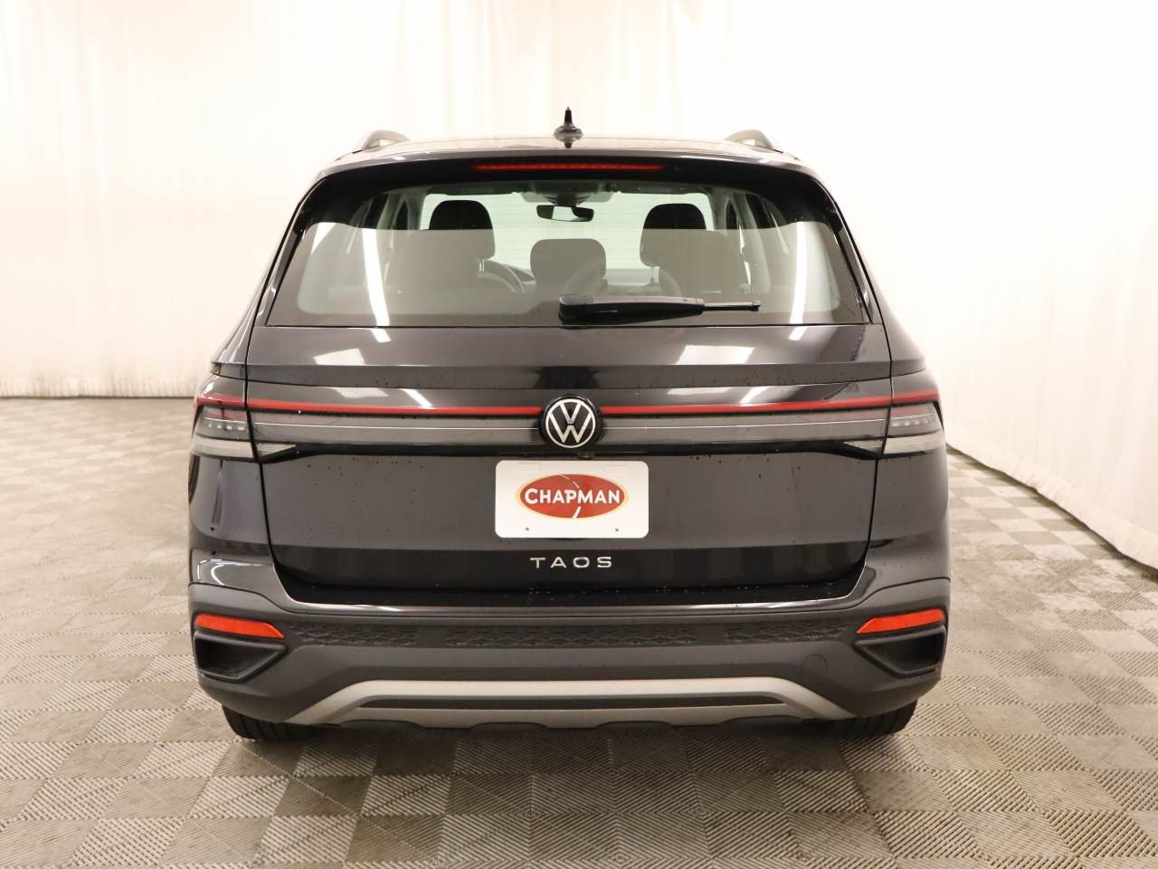 Used 2025 Volkswagen Taos S FWD image 5