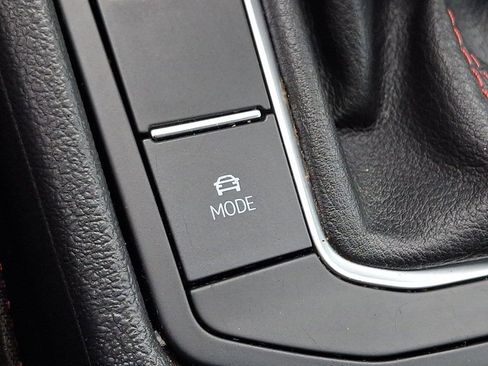 Used 2020 Volkswagen Jetta GLI image 25