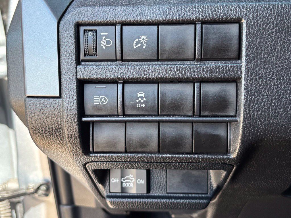 Used 2026 Toyota Tacoma SR5 AWD/4WD image 23