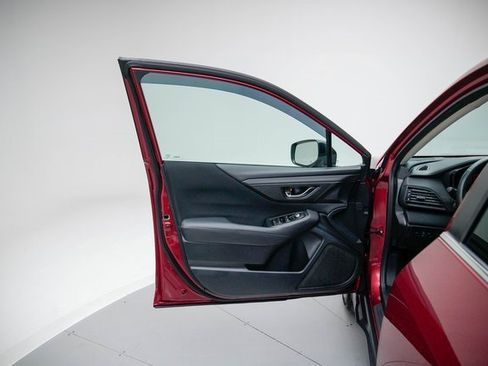 Used 2020 Subaru Outback Premium image 14