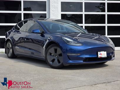 Used 2021 Tesla Model 3 Standard Range Plus