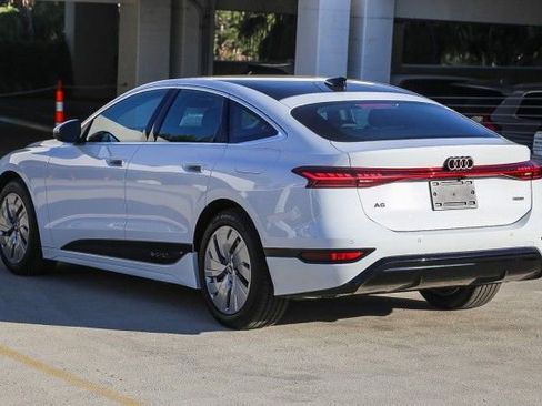 New 2025 Audi A6 e-tron Premium AWD/4WD image 4