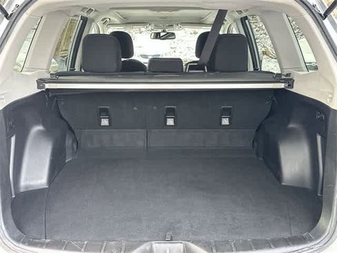 Used 2015 Subaru Forester 2.5i Premium w/ All-Weather Package image 21