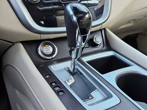 Used 2019 Nissan Murano Platinum image 12