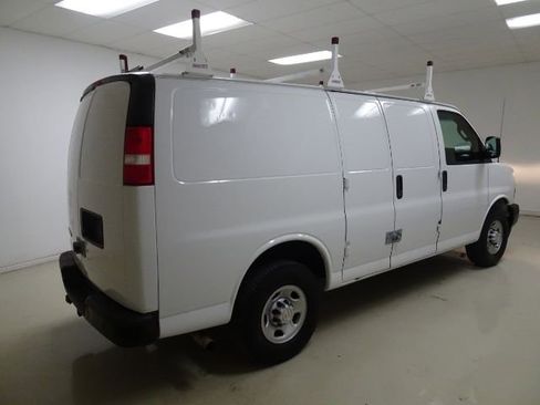 Used 2020 Chevrolet Express 2500 w/ Communications Package image 6