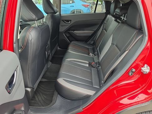 Used 2024 Subaru Crosstrek 2.5i Limited AWD/4WD image 29