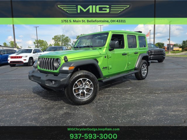 Used 2025 Jeep Wrangler Unlimited Sport AWD/4WD image 1