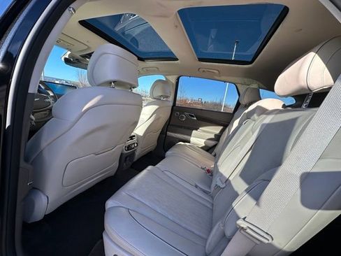 Used 2023 Genesis GV80 2.5T w/ Prestige 20" Package AWD/4WD image 19