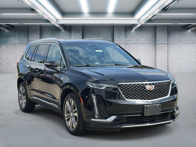 Used 2024 Cadillac XT6 Premium Luxury AWD/4WD image 2