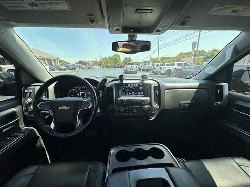 Used 2017 Chevrolet Silverado 1500 LT w/ All Star Edition AWD/4WD image 10