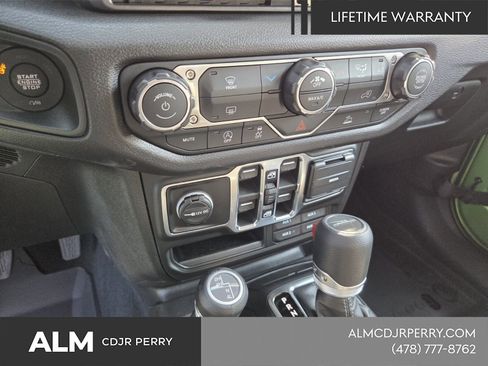 New 2026 Jeep Gladiator Sport AWD/4WD image 23