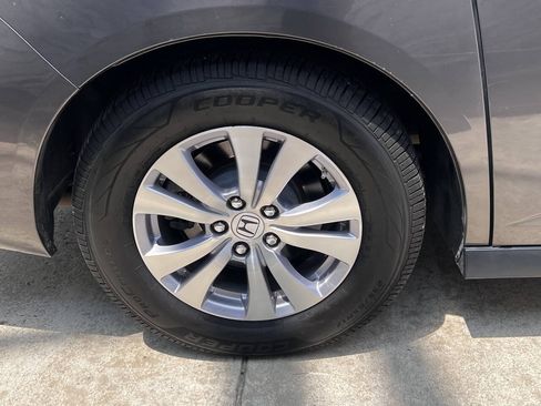 Used 2015 Honda Odyssey EX-L image 10
