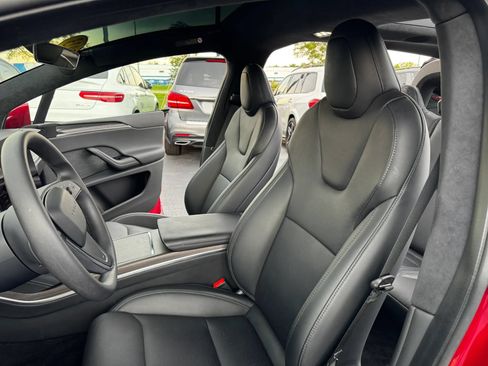 Used 2023 Tesla Model X AWD/4WD image 10