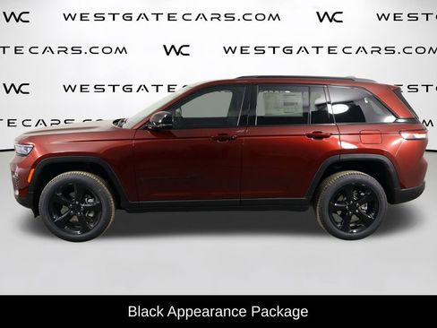 New 2025 Jeep Grand Cherokee Limited image 5