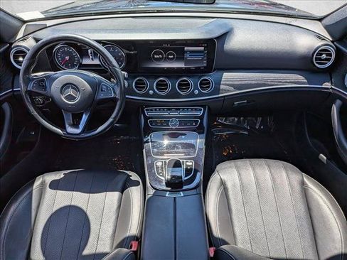 Used 2017 Mercedes-Benz E 300 image 14