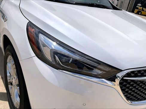 Used 2019 Buick Enclave Avenir w/ LPO, Cargo Package FWD image 28
