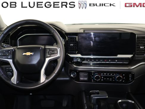 Certified 2024 Chevrolet Silverado 1500 LTZ w/ LTZ Premium Package AWD/4WD image 19