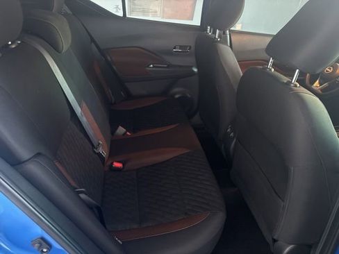 Used 2022 Nissan Kicks SR FWD image 18