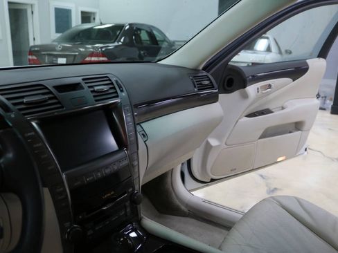 Used 2008 Lexus LS 460 L RWD image 68