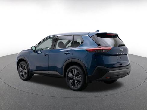 Used 2026 Nissan Rogue SL FWD image 7