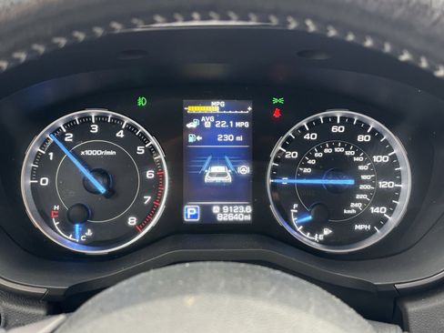 Used 2022 Subaru Ascent Limited image 25