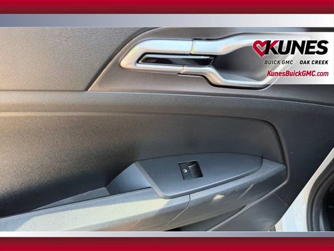 Used 2026 Kia Sportage LX FWD image 34