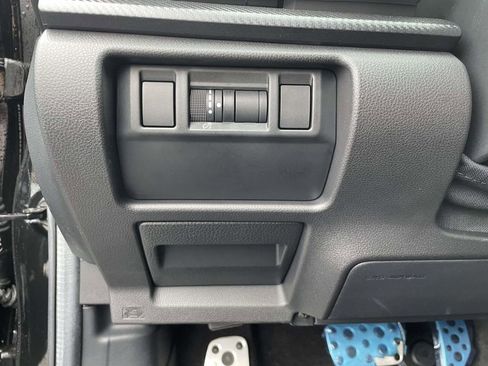 Certified 2025 Subaru Crosstrek 2.5i Sport w/ Popular Package #4A image 19