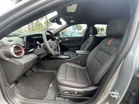 New 2026 Chevrolet Trax RS w/ Driver Confidence Package image 13