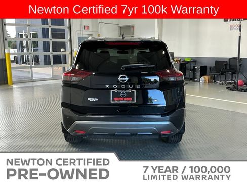 Used 2023 Nissan Rogue SL w/ SL Premium Package FWD image 5